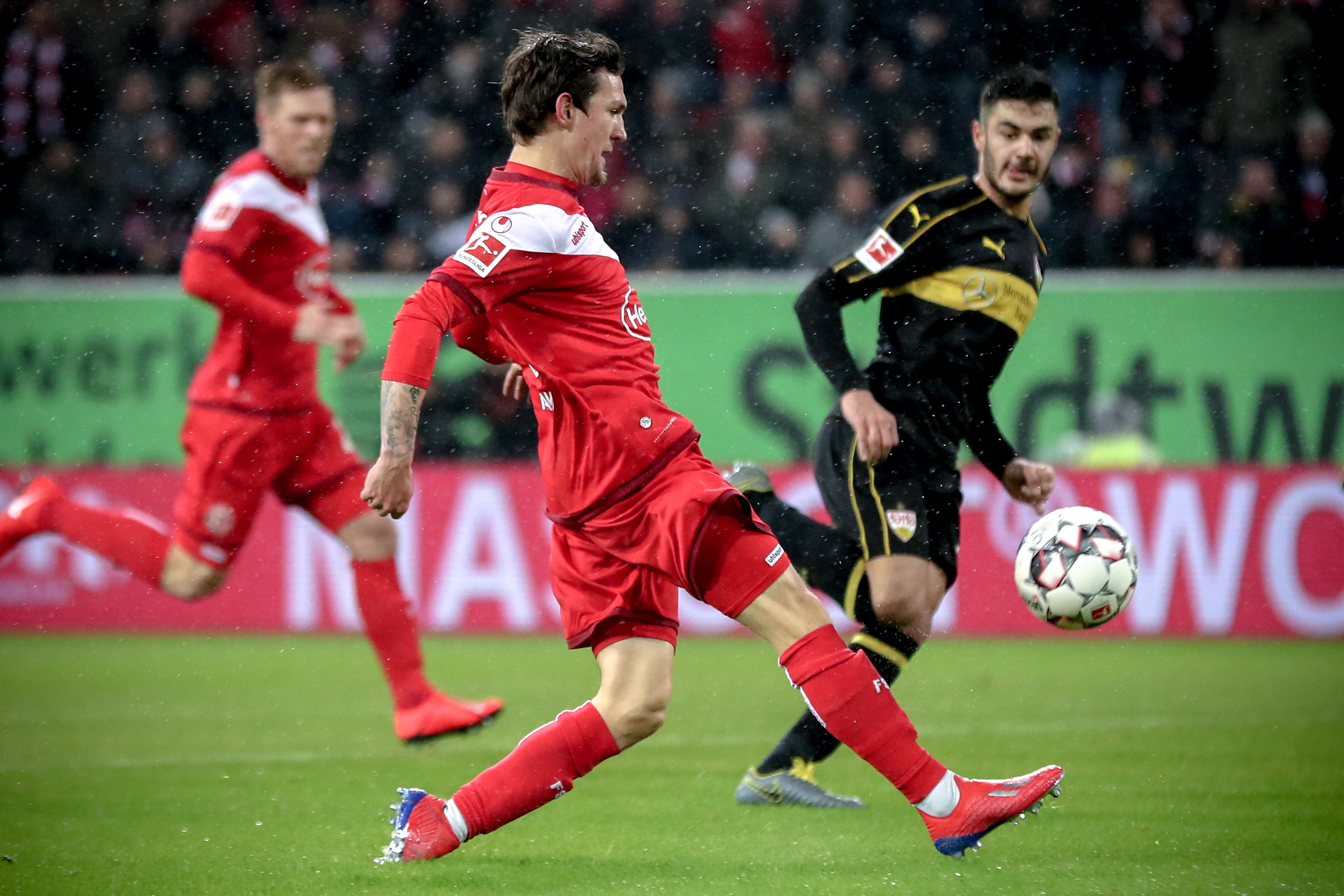 路纸更多是 路纸更多是