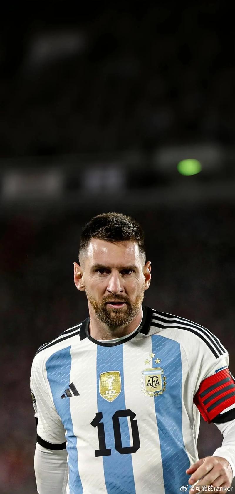 能以左脚斜 能以左脚斜