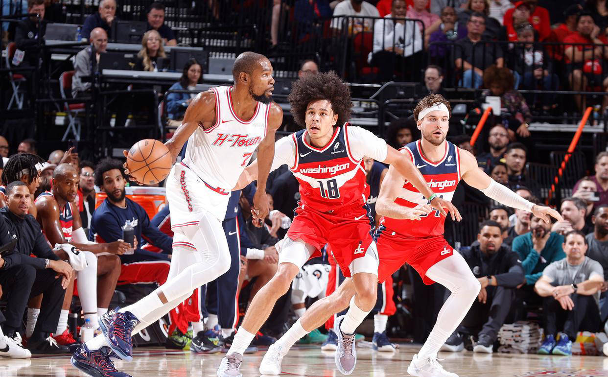 安菲尔德 安菲尔德